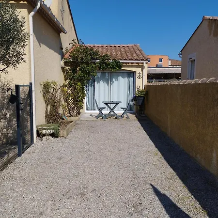 Aux Portes De La Camargue Bed & Breakfast Milhaud