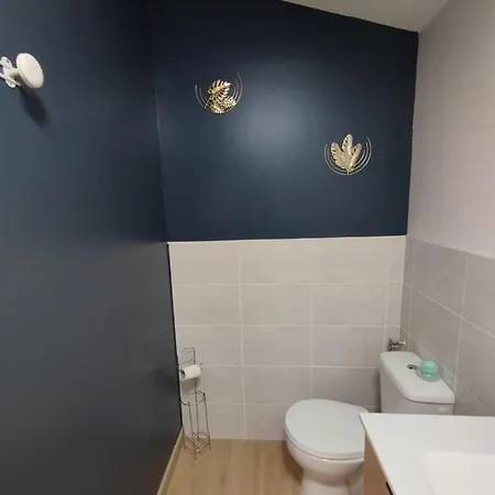 Aux Portes De La Camargue